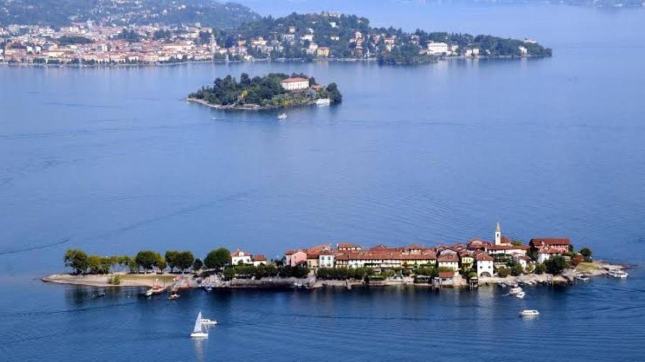 Gio'S House Vintage Style Apartment Stresa Bagian luar foto